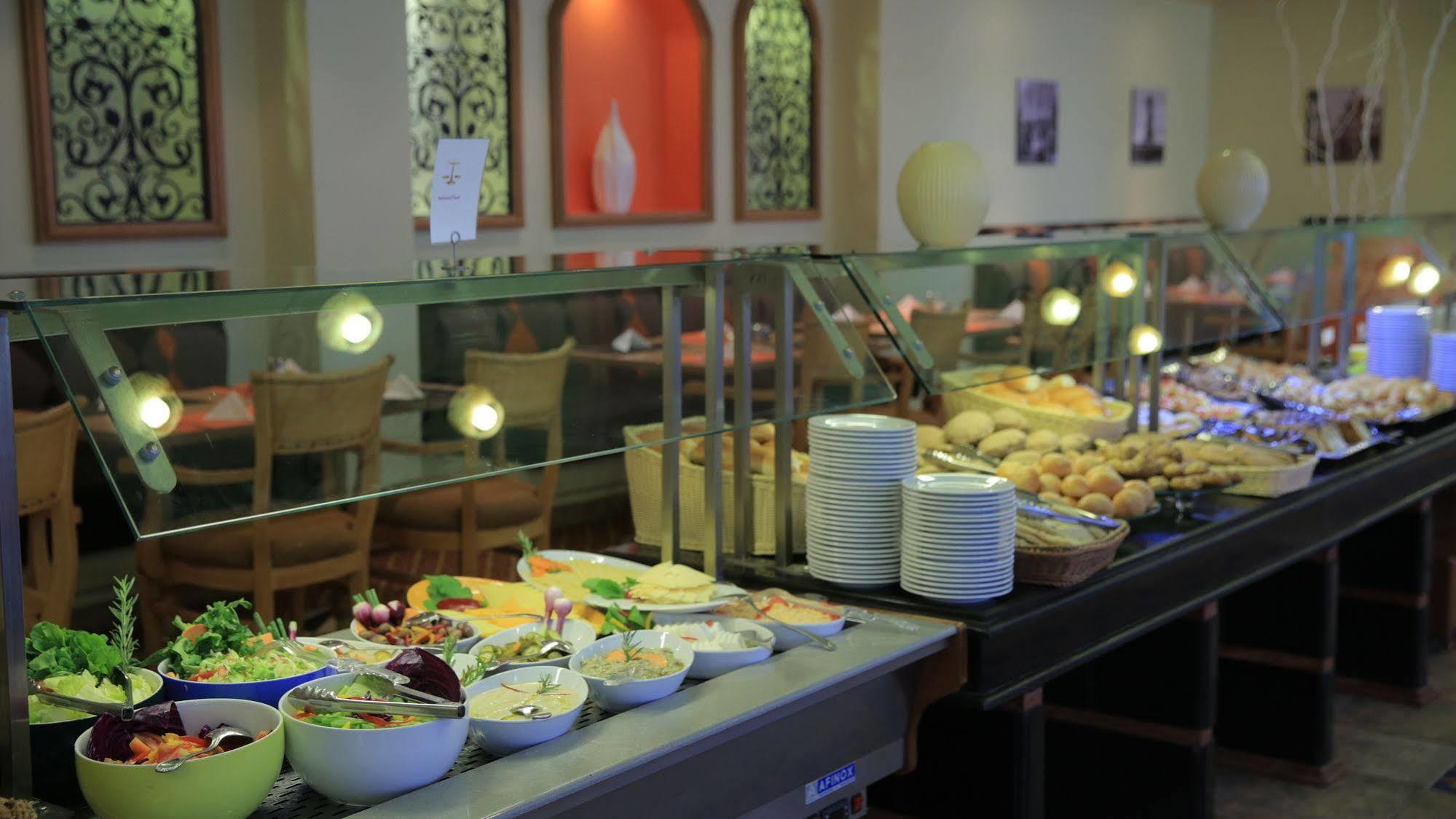 Mercure Ismailia Forsan Island Экстерьер фото